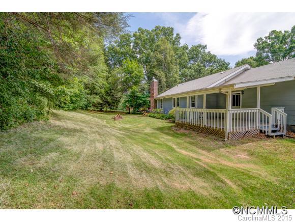 106 Park Ridge Avenue Swannanoa NC 28778