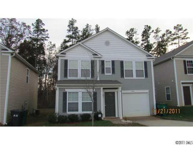 8545 Panglemont Drive Charlotte NC 28269