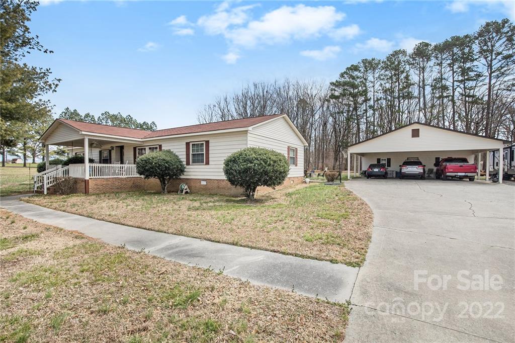 1509 Roscoe Howey Road Waxhaw NC 28173