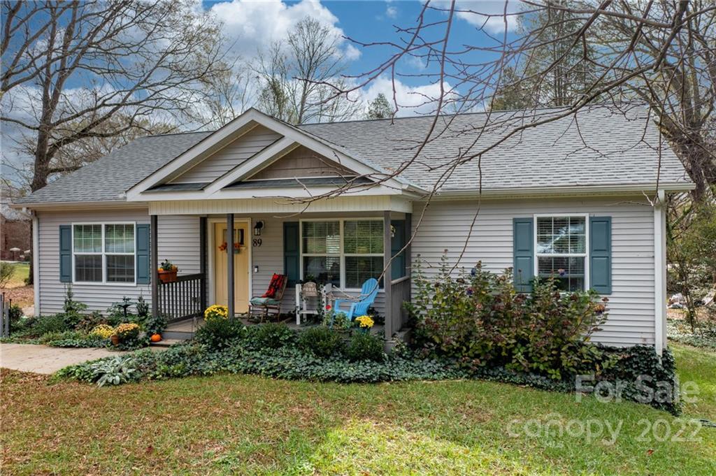 89 E J Street Newton NC 28658