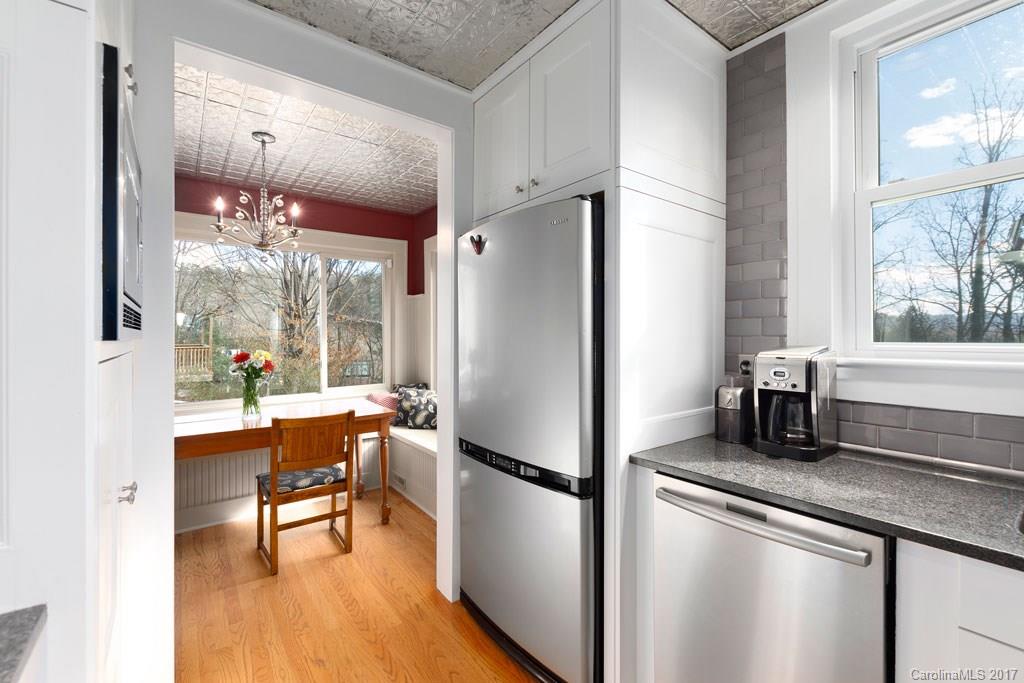 26 Fenner Avenue Asheville NC 28804