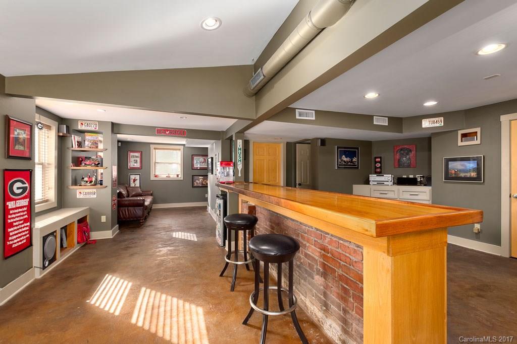 26 Fenner Avenue Asheville NC 28804