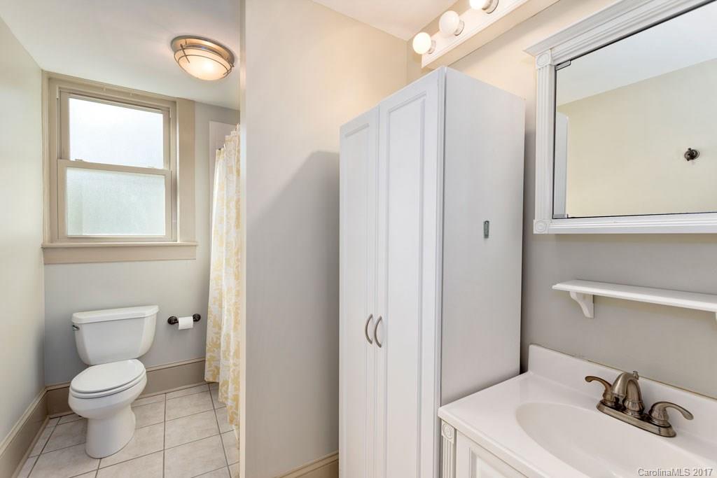 26 Fenner Avenue Asheville NC 28804