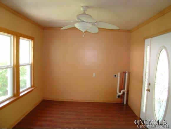 821 Charlie Brown Road Burnsville NC 28714