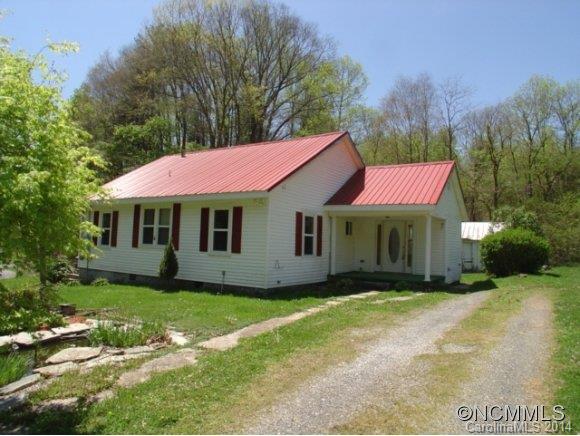821 Charlie Brown Road Burnsville NC 28714
