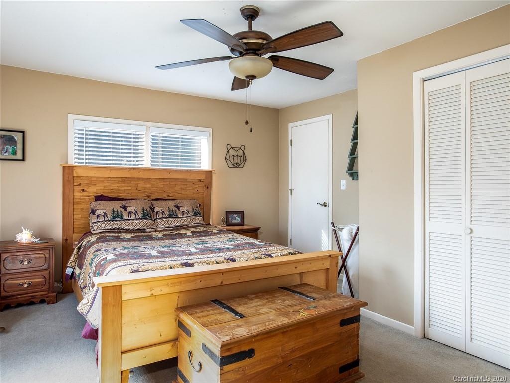 52 Bald Creek School Road Burnsville NC 28714