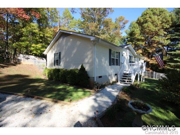 27 Woodscape Drive Mills River NC 28759