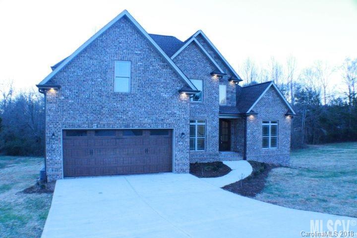 1421 Sweetbriar Lane Hickory NC 28602
