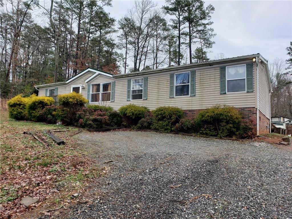 643 Bethlehem School Road Hickory NC 28601