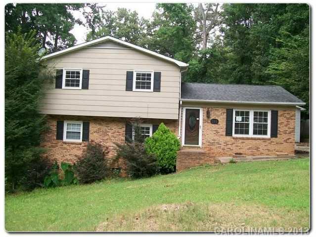 335 Holly Circle Mount Holly NC 28120