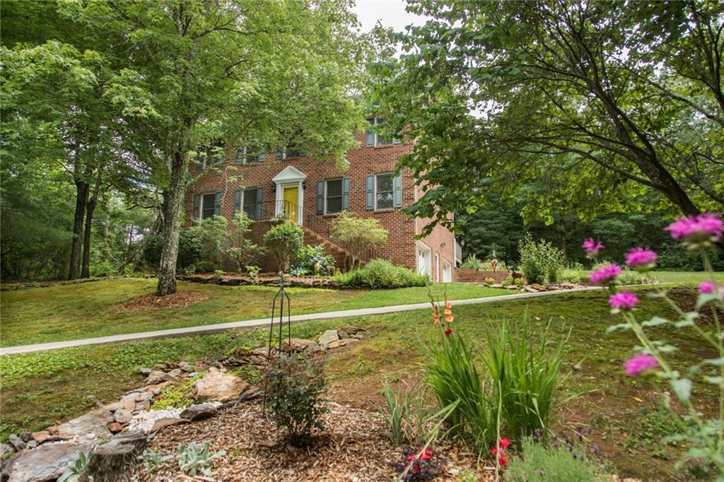 211 Fox Ridge Lane Hickory NC 28601