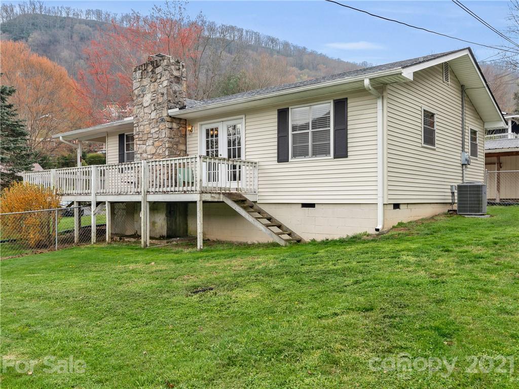 29 Grannys Cove Road Maggie Valley NC 28751