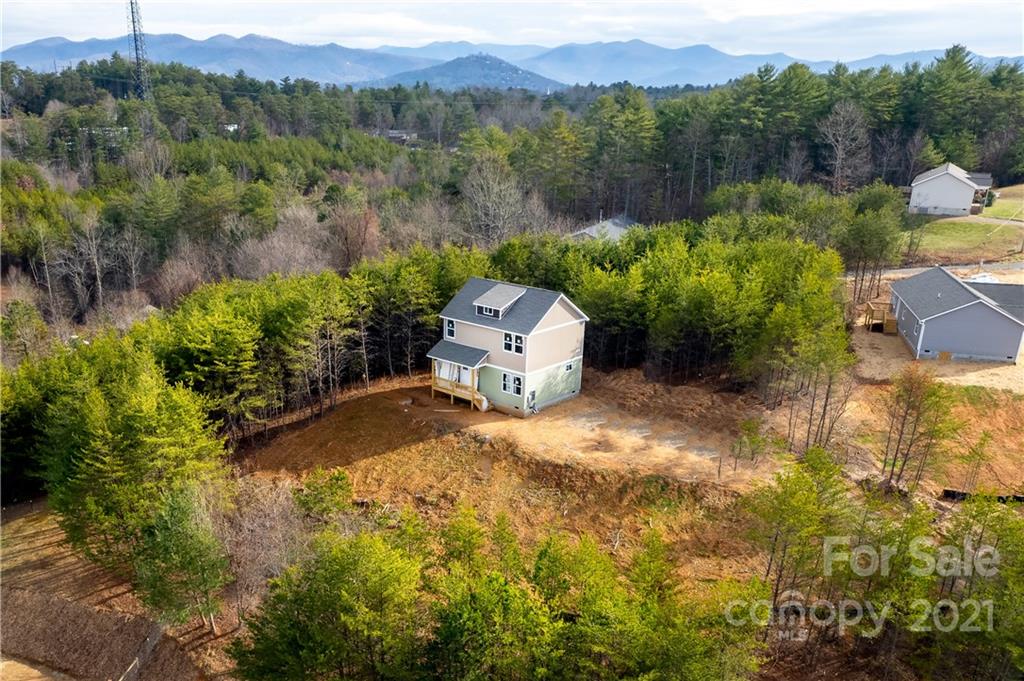 55 Spicewood Road Weaverville NC 28787