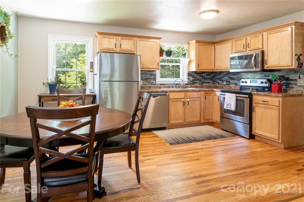 10 Brookshire Street Extension Asheville NC 28803