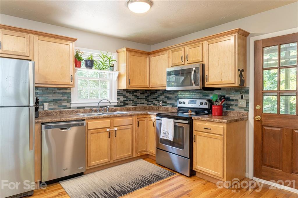 10 Brookshire Street Extension Asheville NC 28803