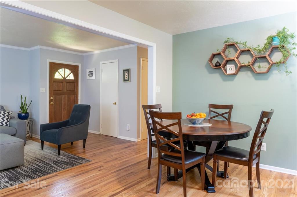 10 Brookshire Street Extension Asheville NC 28803