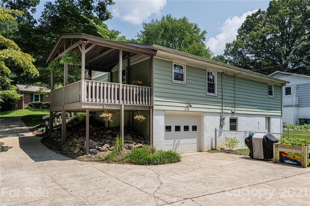 10 Brookshire Street Extension Asheville NC 28803