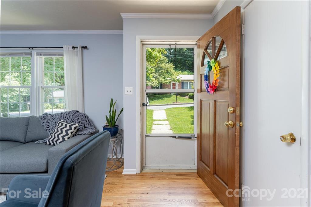 10 Brookshire Street Extension Asheville NC 28803