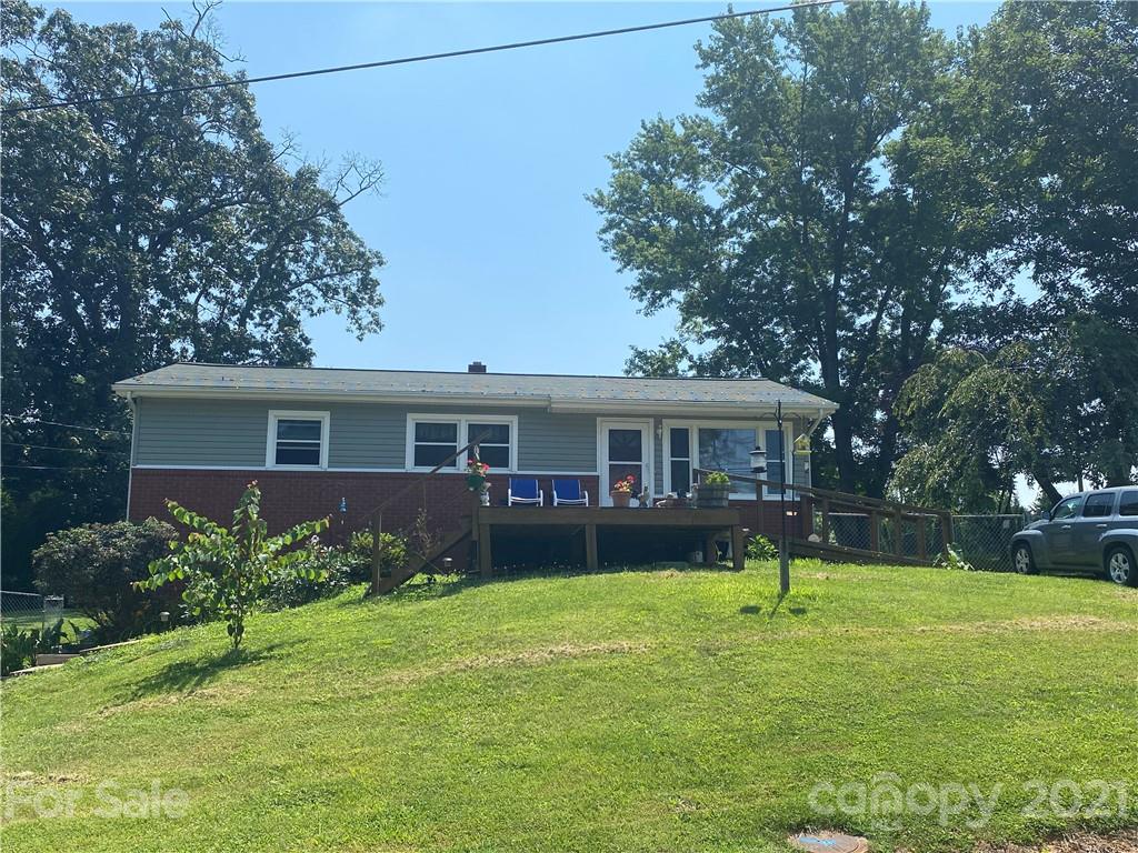 107 Darcus Lane Asheville NC 28806
