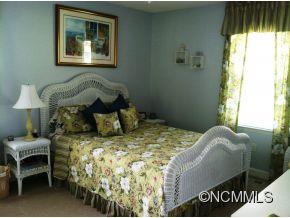 62 Braddock Way Asheville NC 28803