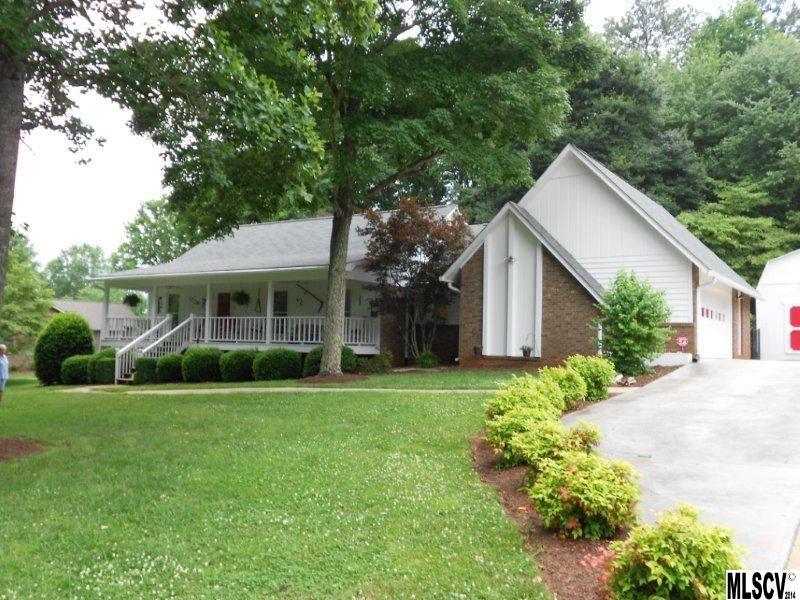 1693 Kensington Circle Newton NC 28658