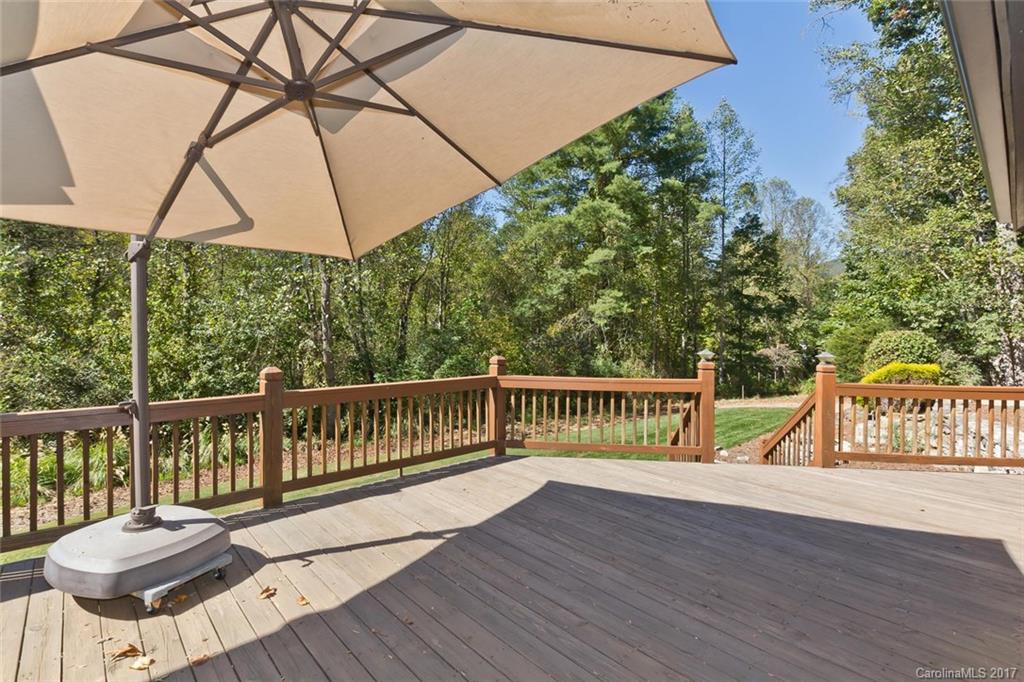 33 Pete Luther Road Candler NC 28715