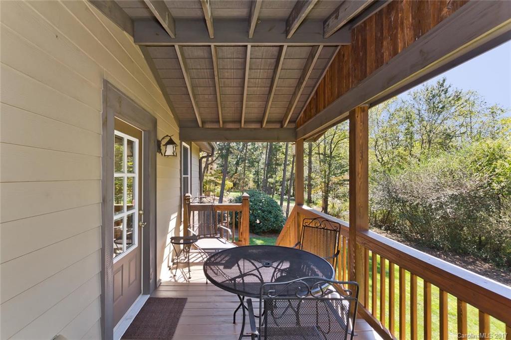33 Pete Luther Road Candler NC 28715