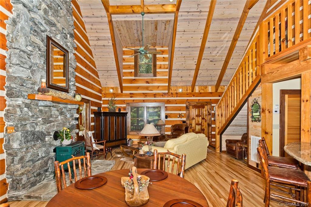 33 Pete Luther Road Candler NC 28715