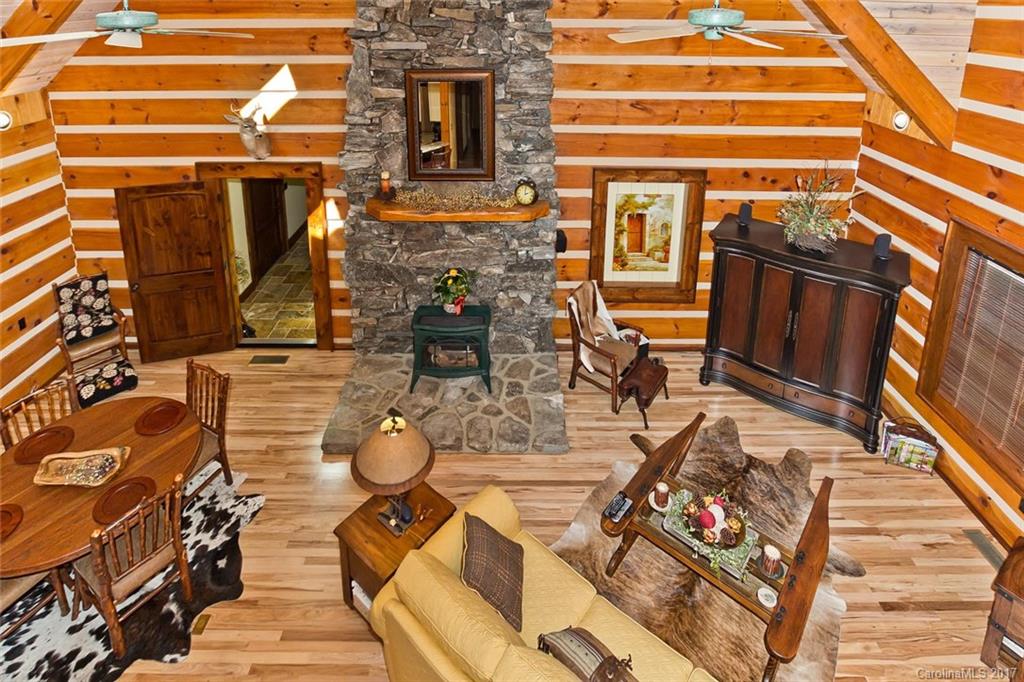 33 Pete Luther Road Candler NC 28715
