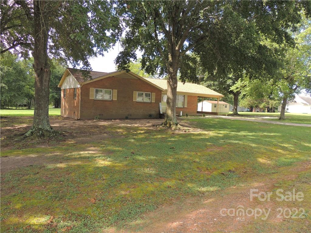 844 Morrow Motor Road Forest City NC 28043