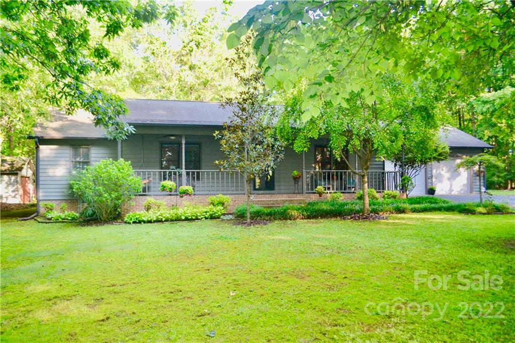 827 Brooks Lake Road Rutherfordton NC 28139