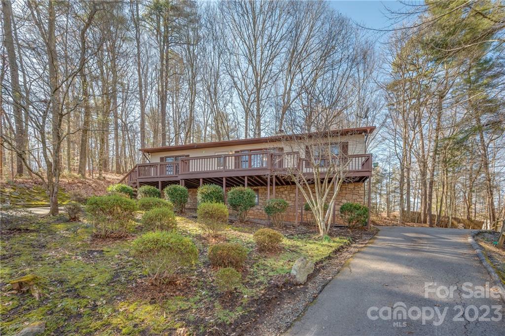 5 Poplar Wood Lane Etowah NC 28729