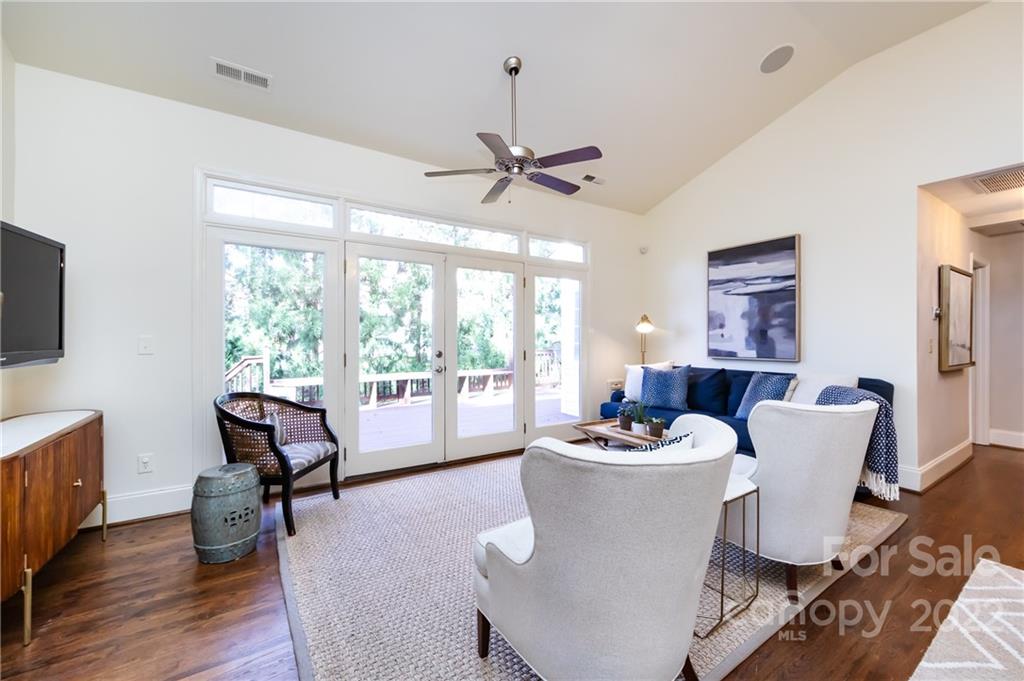 1236 Chandler Place Charlotte NC 28211