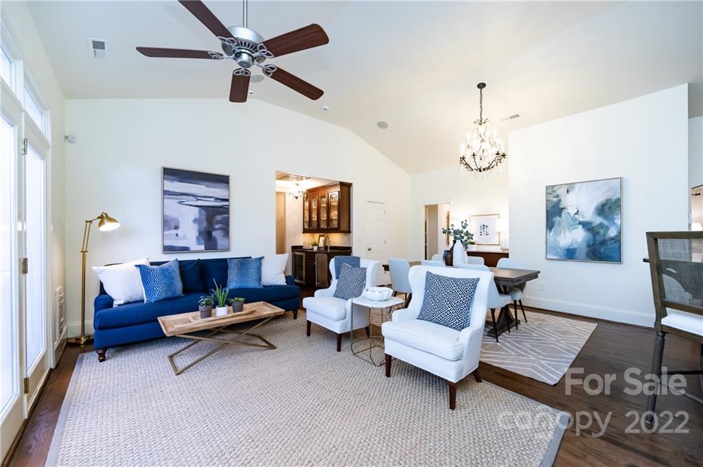 1236 Chandler Place Charlotte NC 28211