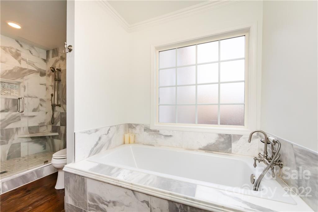 1236 Chandler Place Charlotte NC 28211