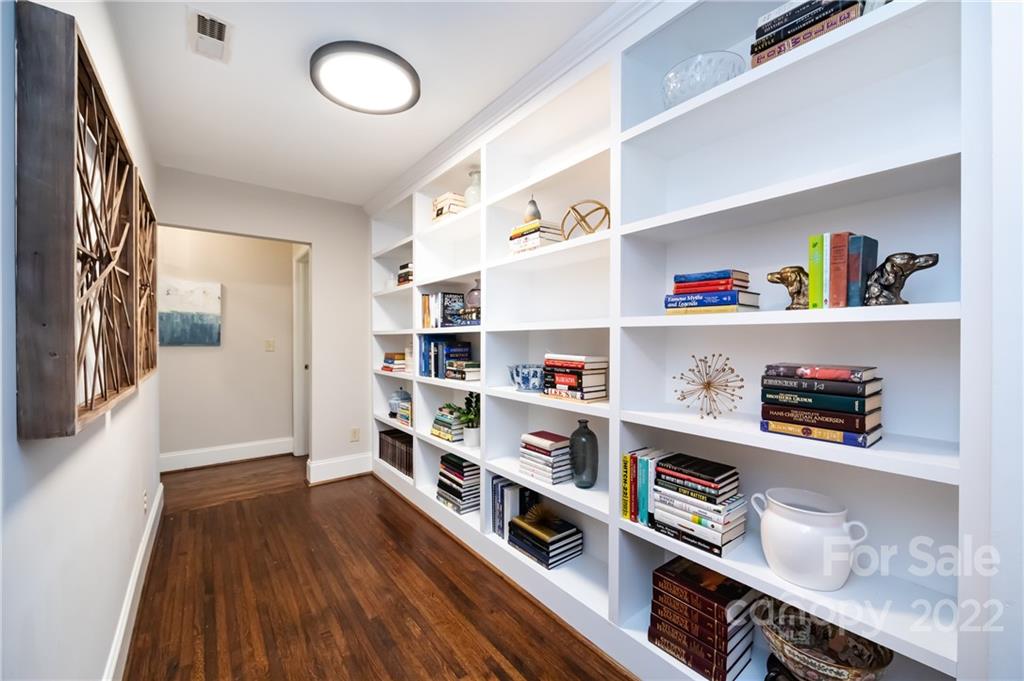 1236 Chandler Place Charlotte NC 28211