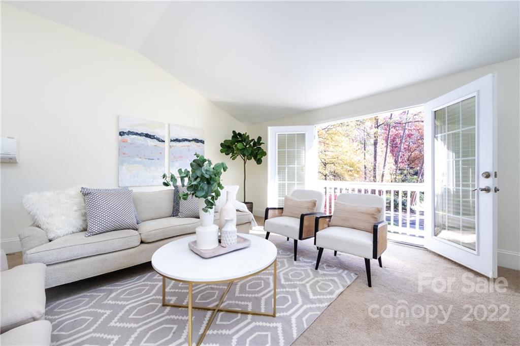 1236 Chandler Place Charlotte NC 28211