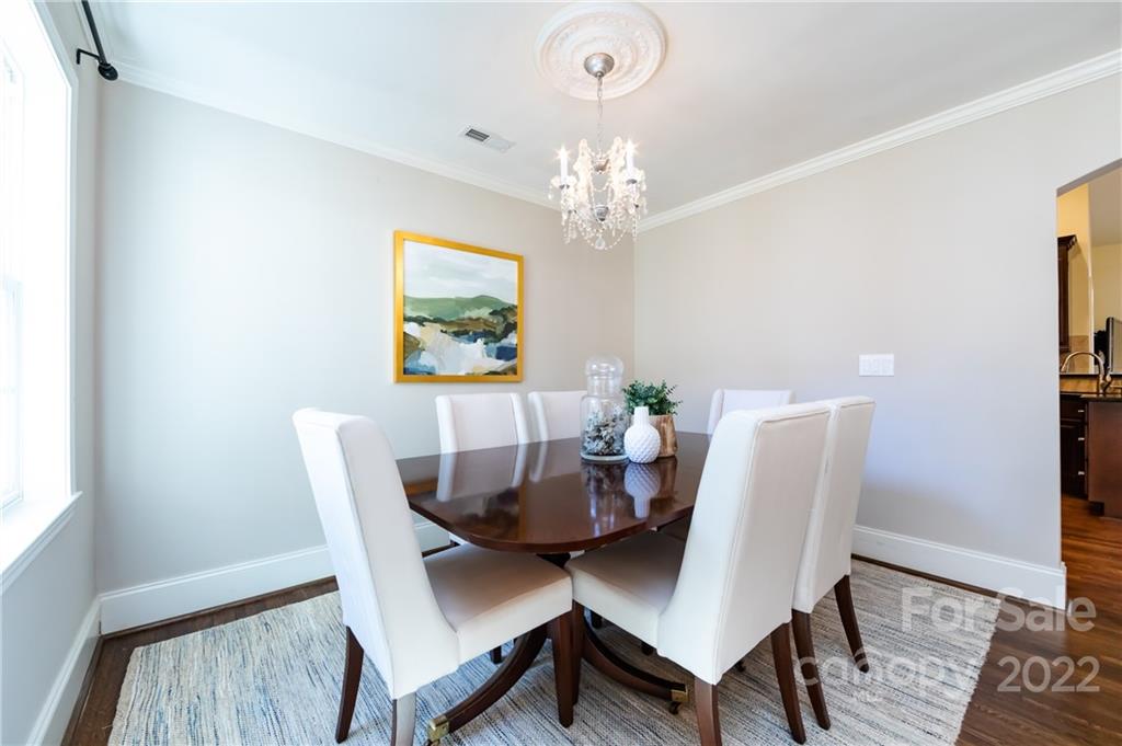 1236 Chandler Place Charlotte NC 28211