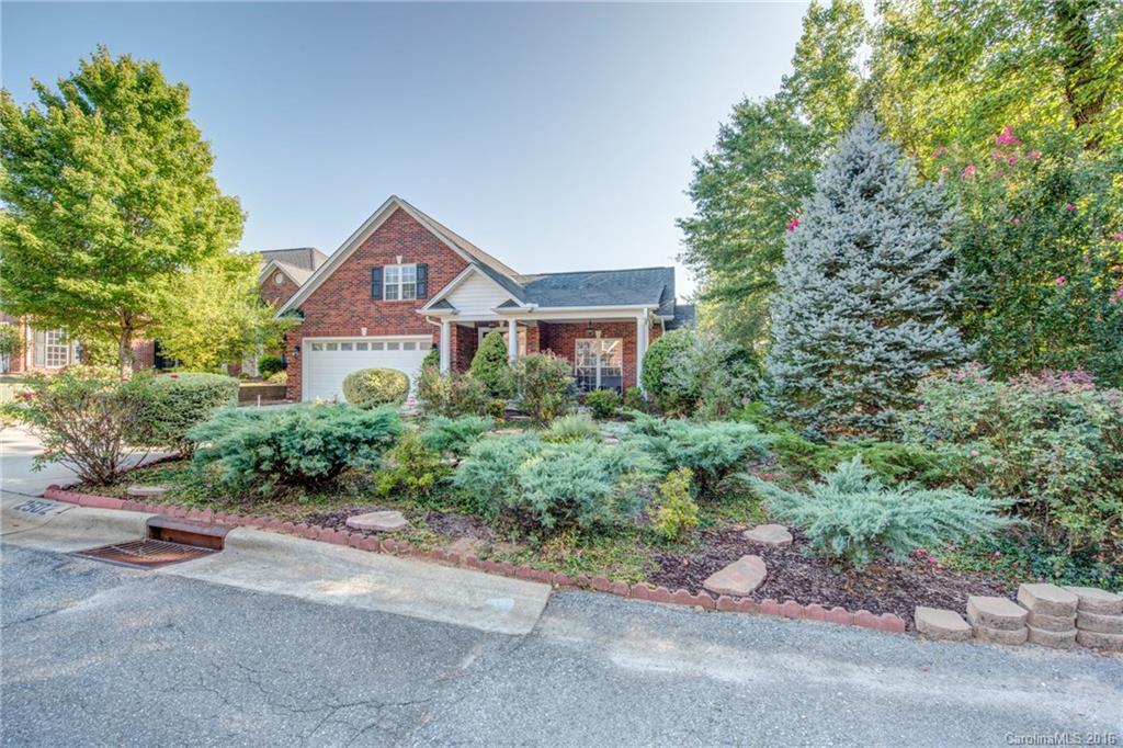 2502 Firethorn Court Gastonia NC 28056
