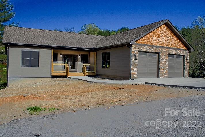438 Kristy Cabe Drive Fletcher NC 28732