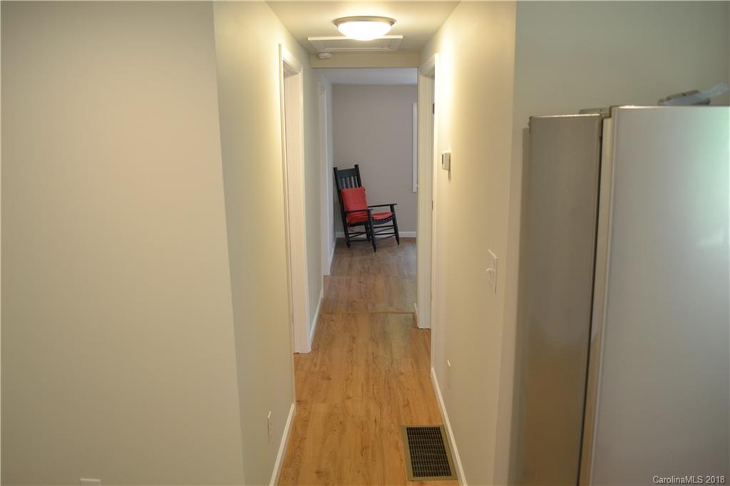 6 Arbutus Road Asheville NC 28805