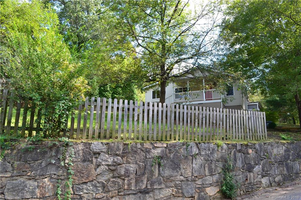 6 Arbutus Road Asheville NC 28805