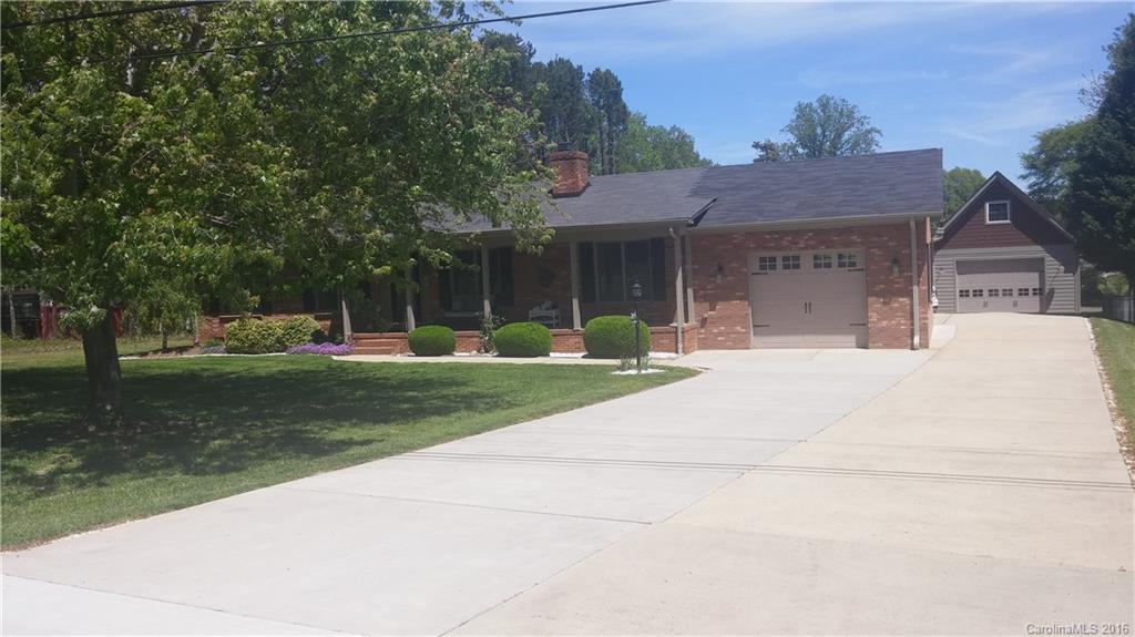 22214 Torrence Chapel Road Cornelius NC 28031
