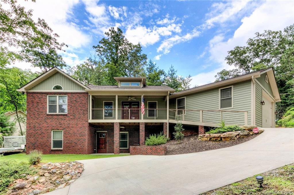 17 Arnie Drive Etowah NC 28729