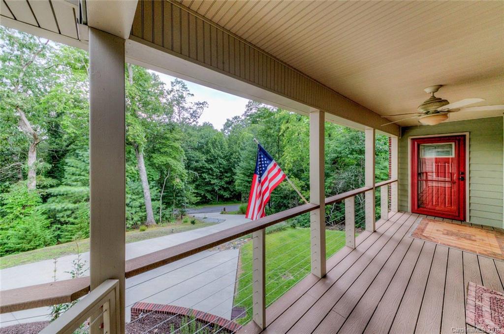 17 Arnie Drive Etowah NC 28729