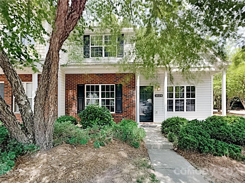 5620 Kimmerly Woods Drive Charlotte NC 28215