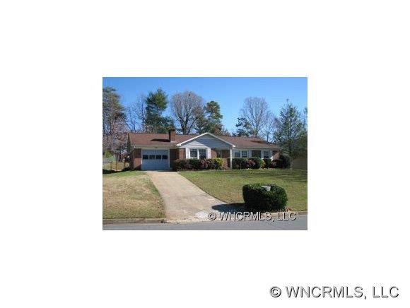 33 Knoll Ridge Drive Asheville NC 28804
