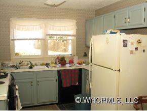 33 Knoll Ridge Drive Asheville NC 28804