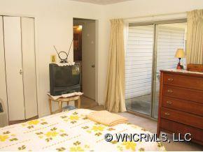 33 Knoll Ridge Drive Asheville NC 28804