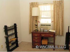 33 Knoll Ridge Drive Asheville NC 28804